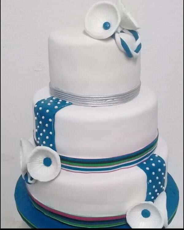 clipkulture-blue-and-white-venda-traditional-wedding-cake