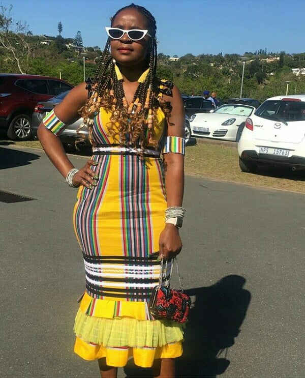 Traditional dresses outlet venda