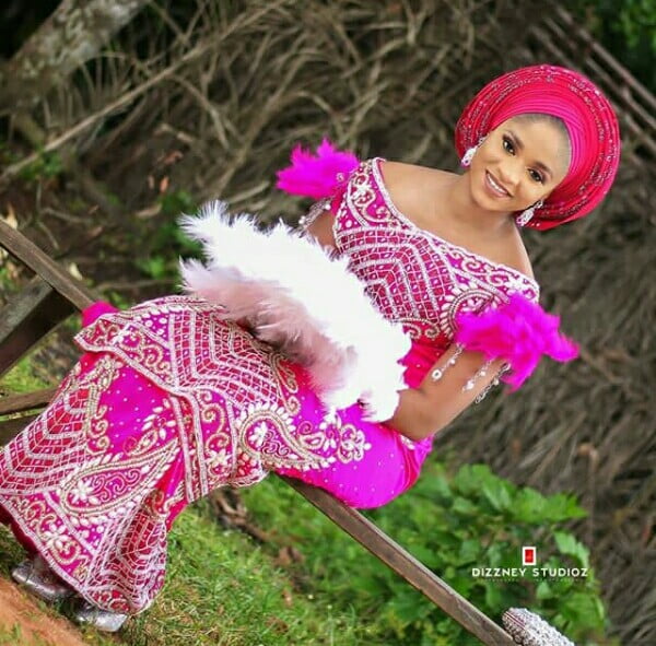 Latest George Wrapper Designs and Matching Blouses 2022  NaijaGlamWedding