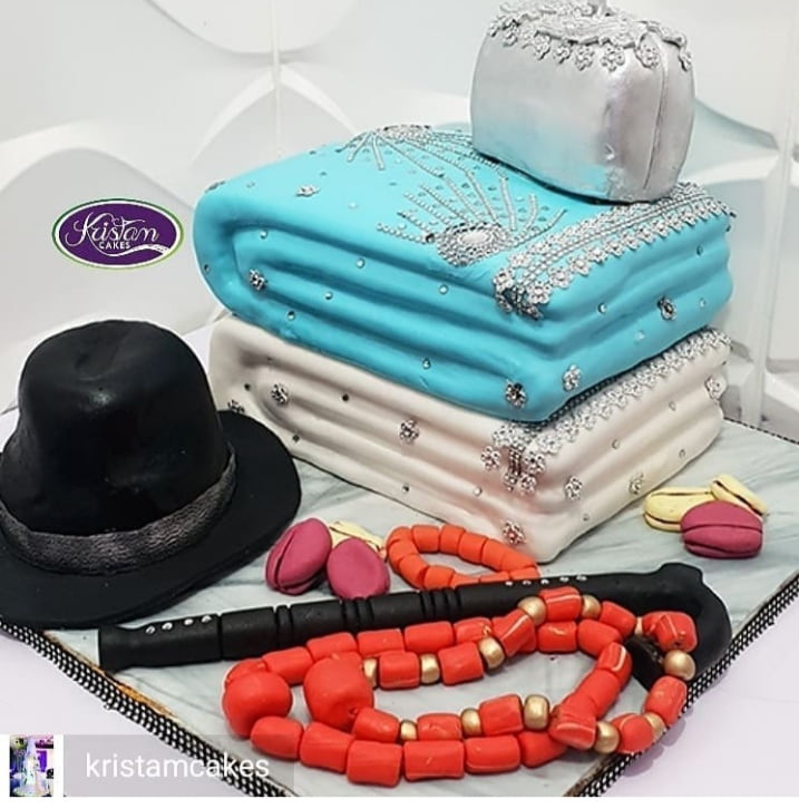 Clipkulture Delta Traditional Wedding Wrapper Cake