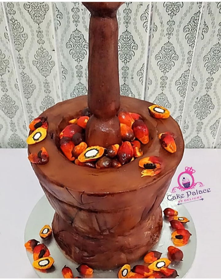 Clipkulture Mortar and Pestle with Palm Fruit Traditional Wedding Cake
